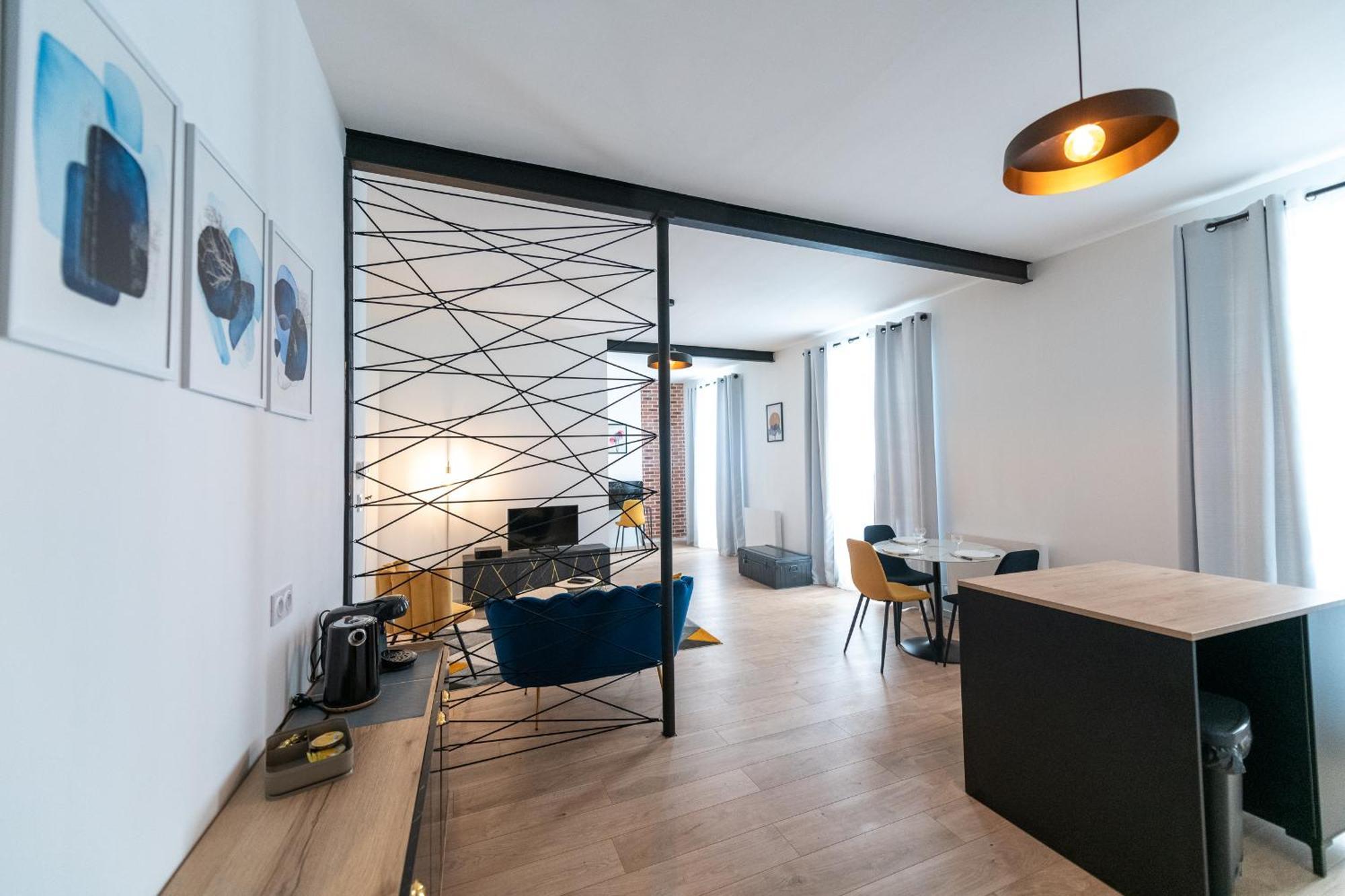 Kasa Arty - Tout Equipe - Agreable Et Confortable Saint-Etienne  Dış mekan fotoğraf